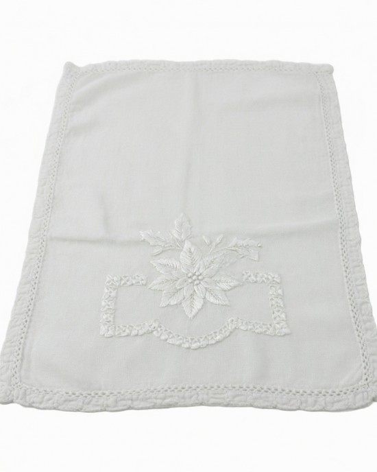 VTG 90s White Embroidered Hankie Finger Towel Handmade Christmas 17x11” Doily